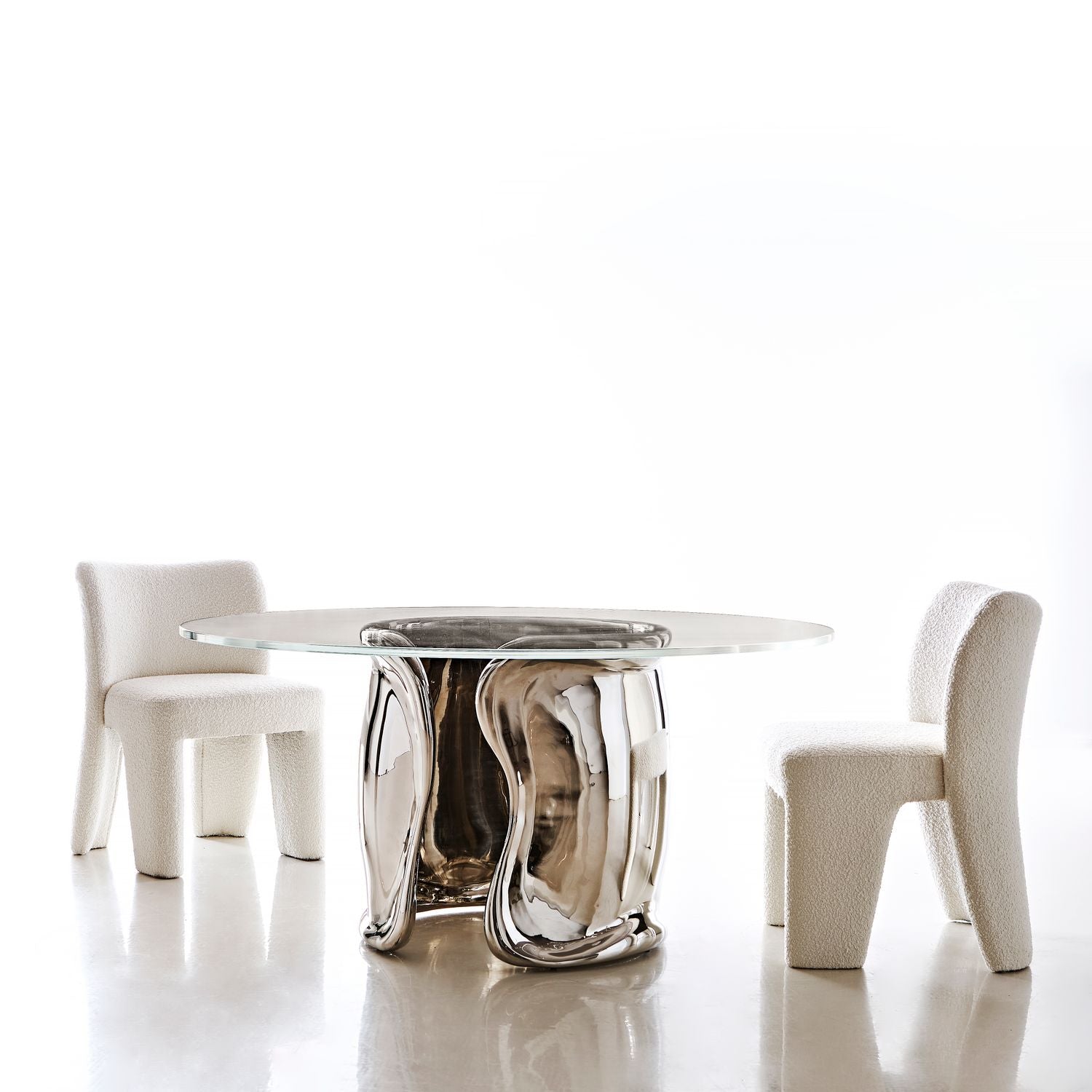 Agn猫s 60" Dining Table
